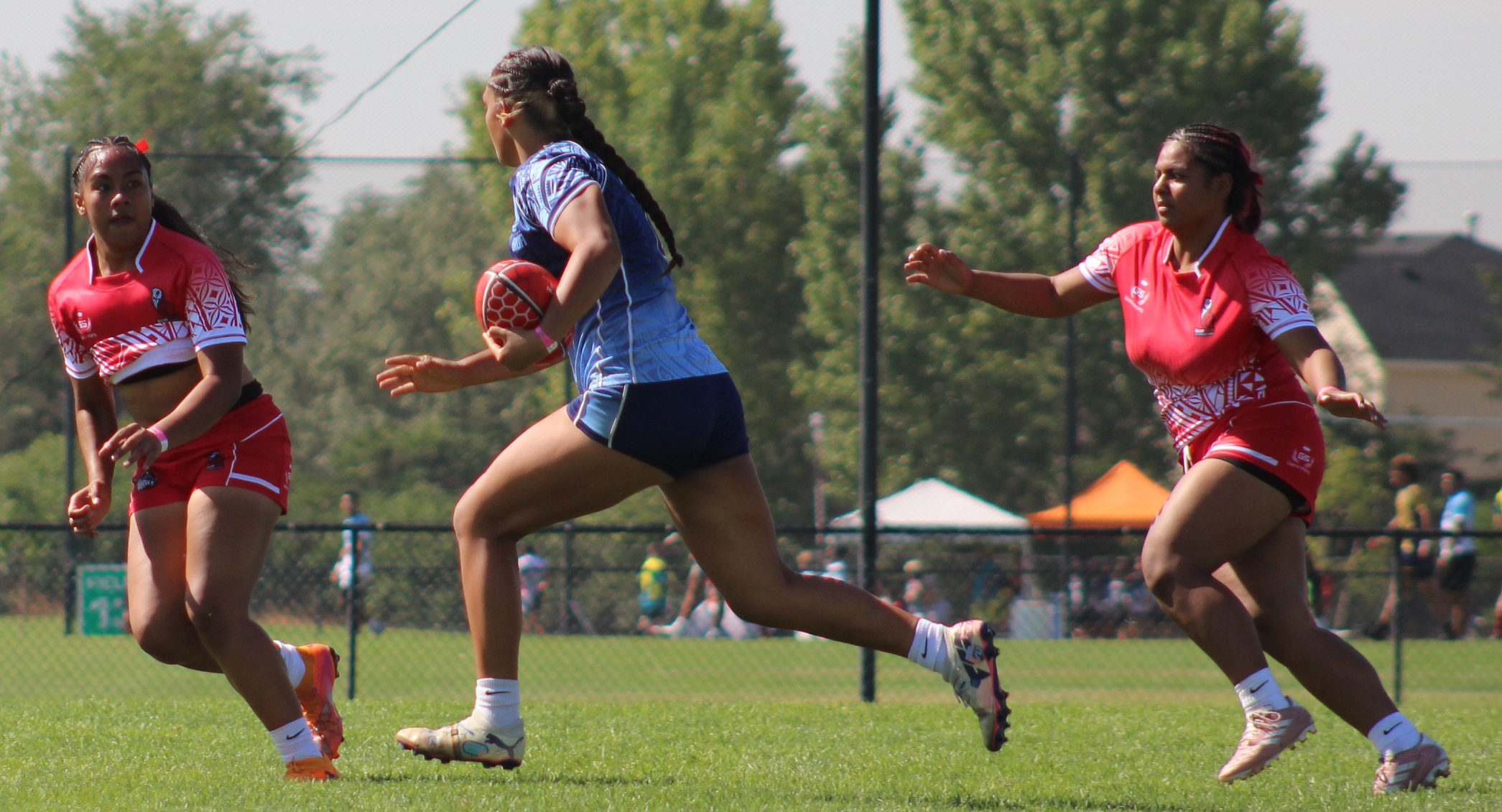 Girls action NAI 7s 2026 Photo Alex Goff.