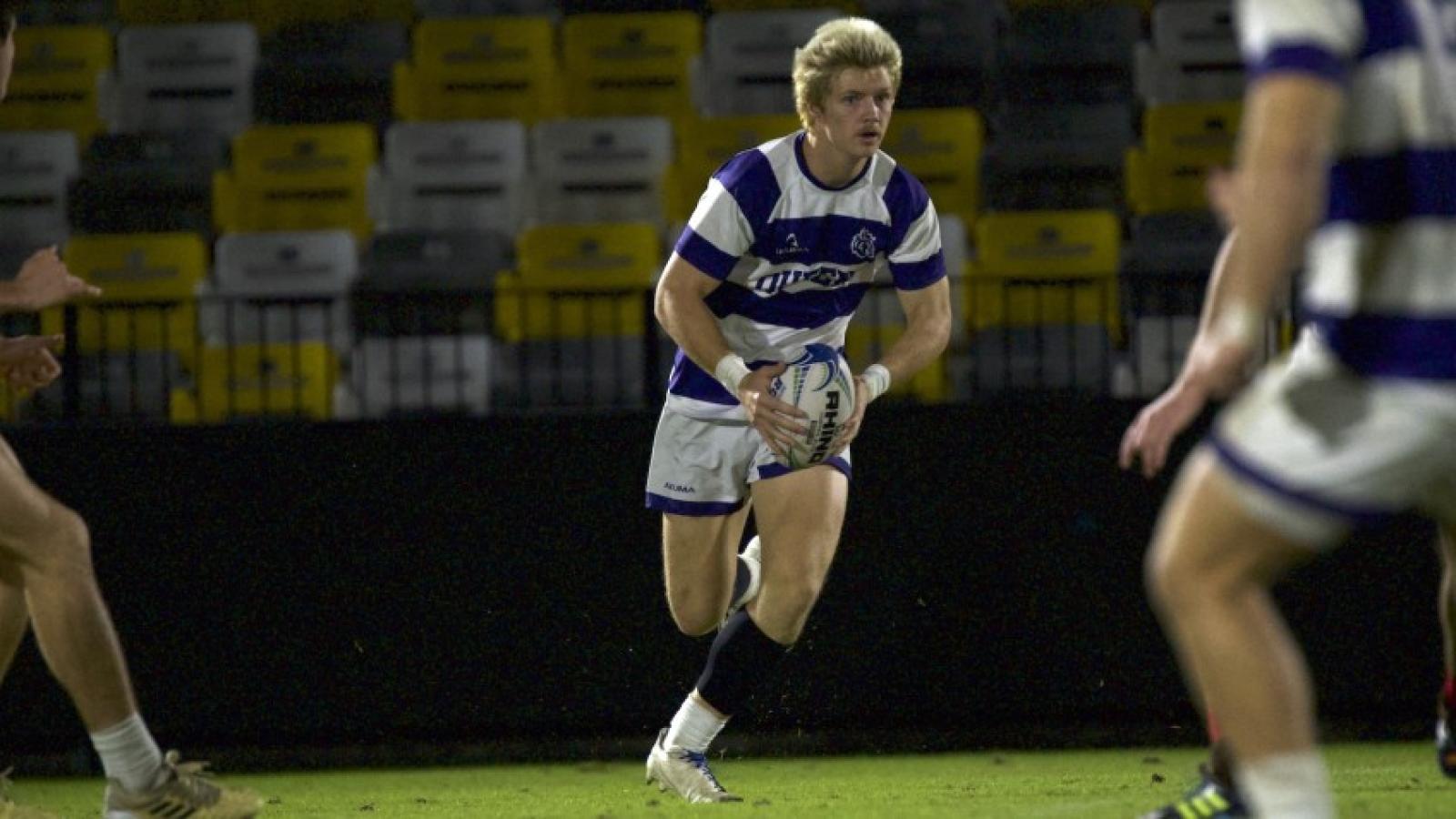 brown vs queens 2022 olly laseinde 15