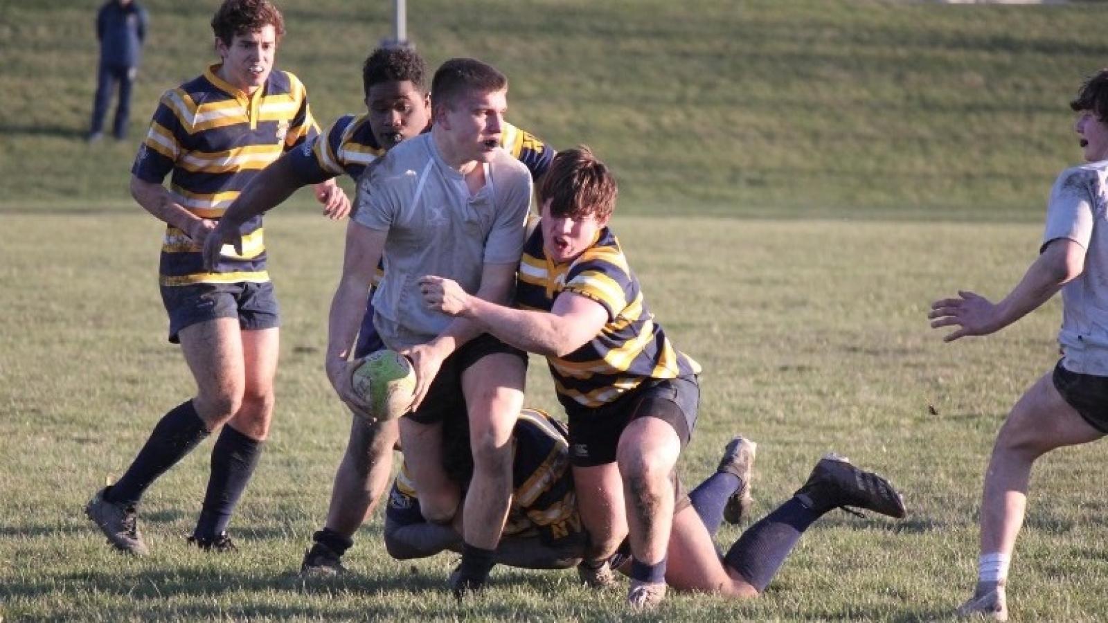 neuquavsouth suburban dylan schmutzler tackled by matt williams