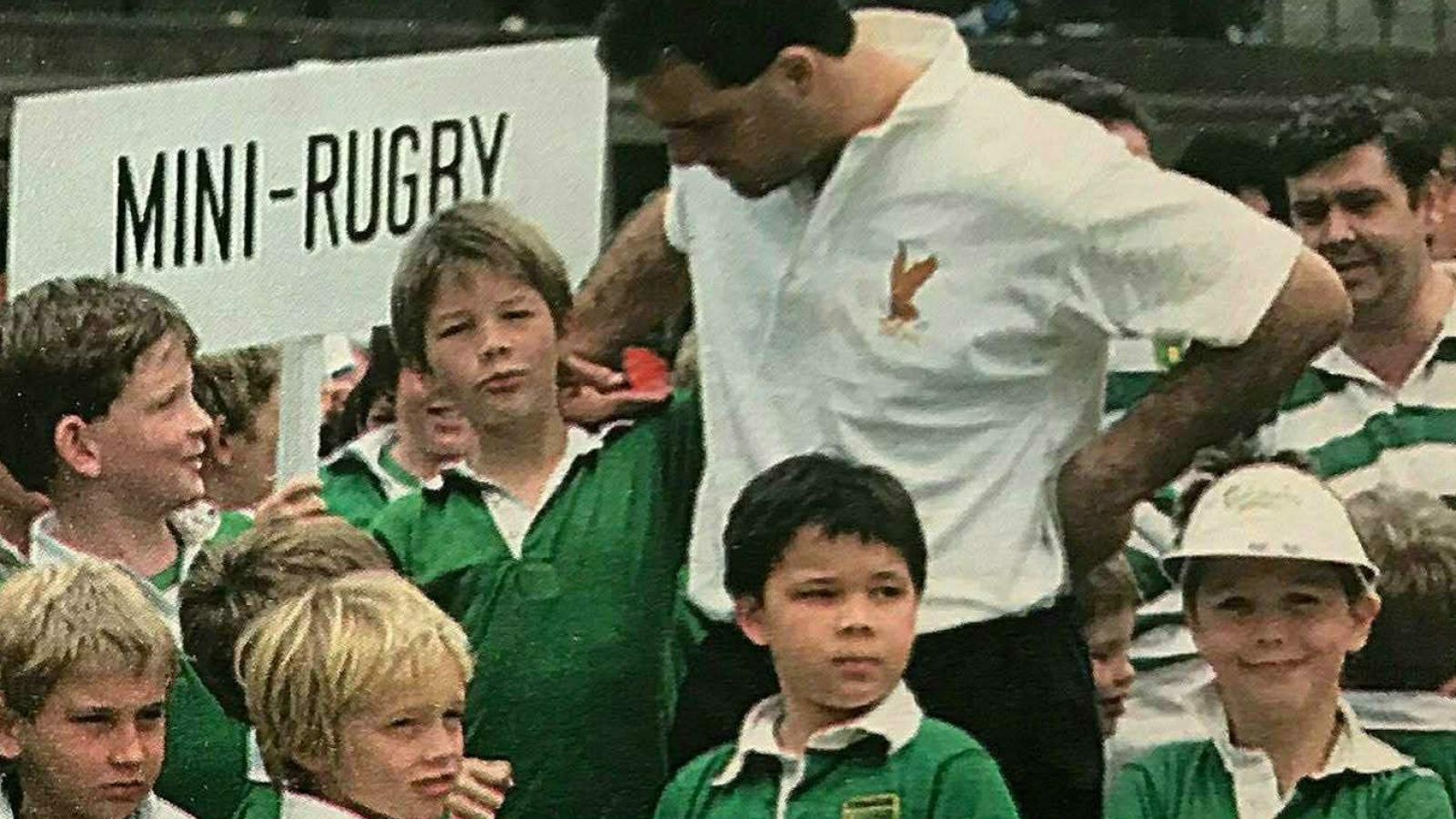 Siano with kids rugby before Eagles match