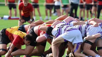 Gonzaga and Jesuit pack down on Day 1. Photo Calder Cahill.