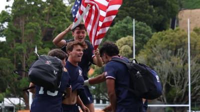 USA U18 Boys players celebrate.