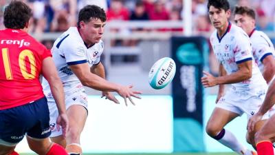 Dom Besag offloads during USA vs Spain July 18, 2026.