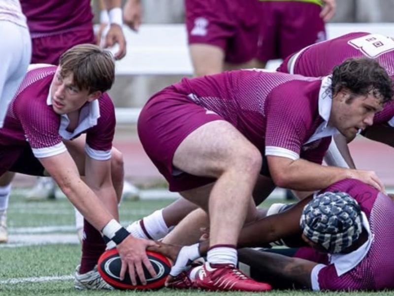 Aquinas recycles the ball. Photo Ike Watts for Aquinas Rugby.