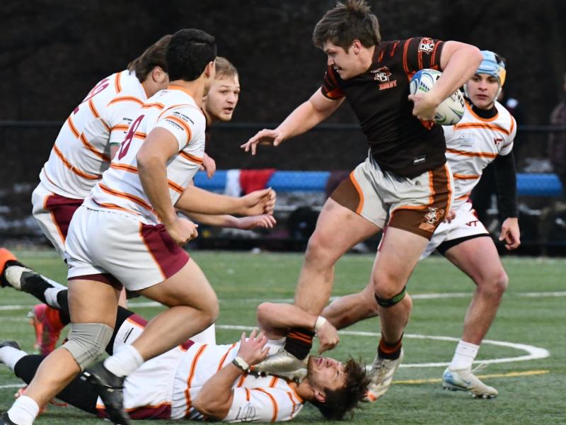 Bowling Green and Virginia Tech played to a tight one last year. Photo Roger Mazzarrella.