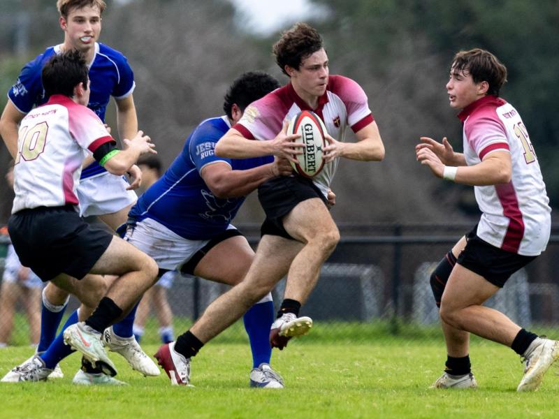 Brother Martin in white vs Jesuit New Orleans. Photo Dmitriy Pritykin.