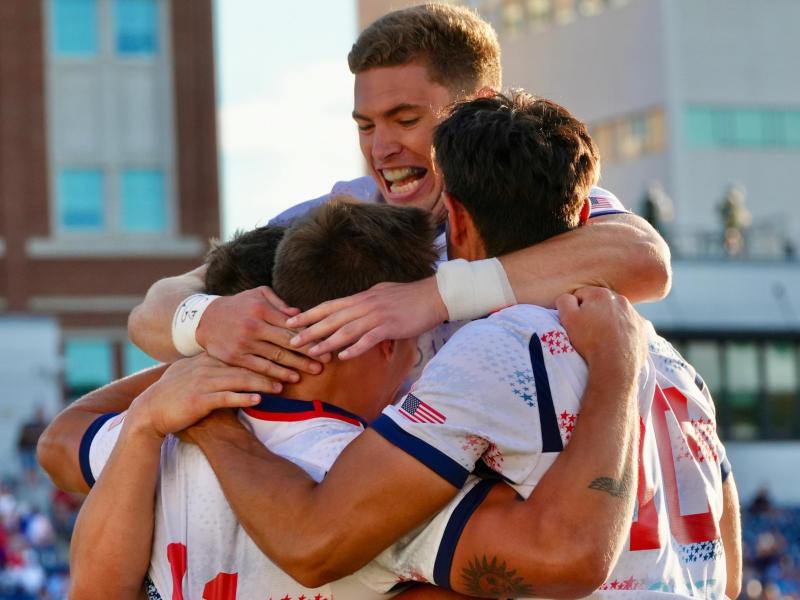 USA players celebrate a try against Zimbabwe. Photo Greg Sabin for USA Rugby.