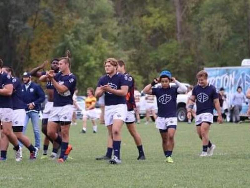 iowa central cc claps for fans 1