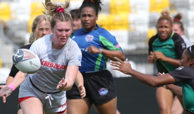 Aly Cunningham distributes in the CRAA 7s Plate Final vs Life. Jeff Dalton photo.