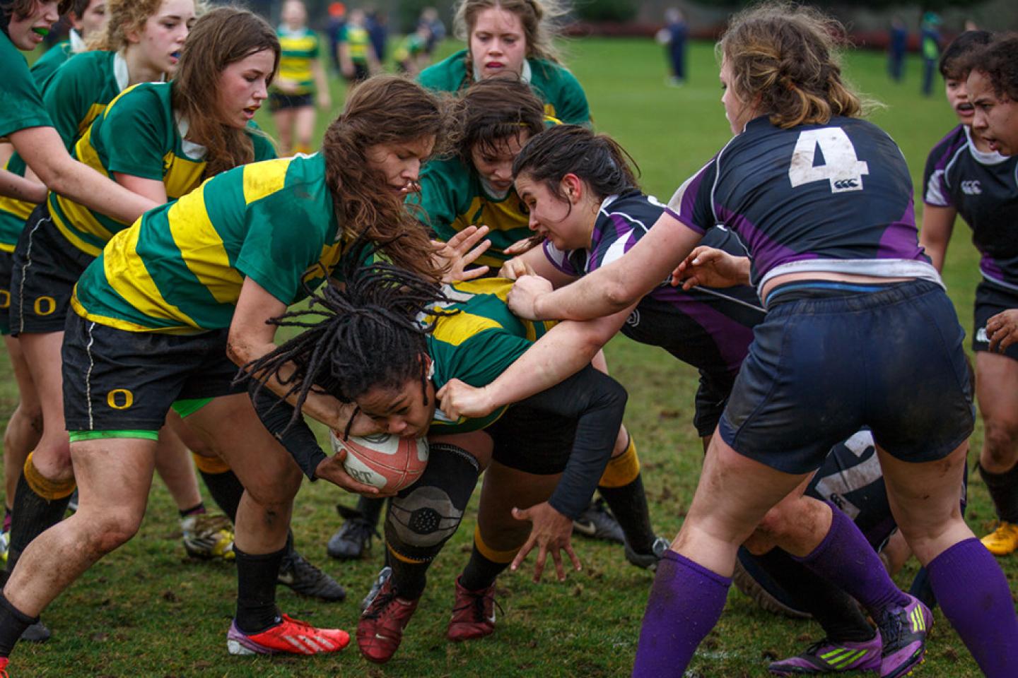 140215.MTS .EMG .WomensRugbyvs.Washington 4 980x653
