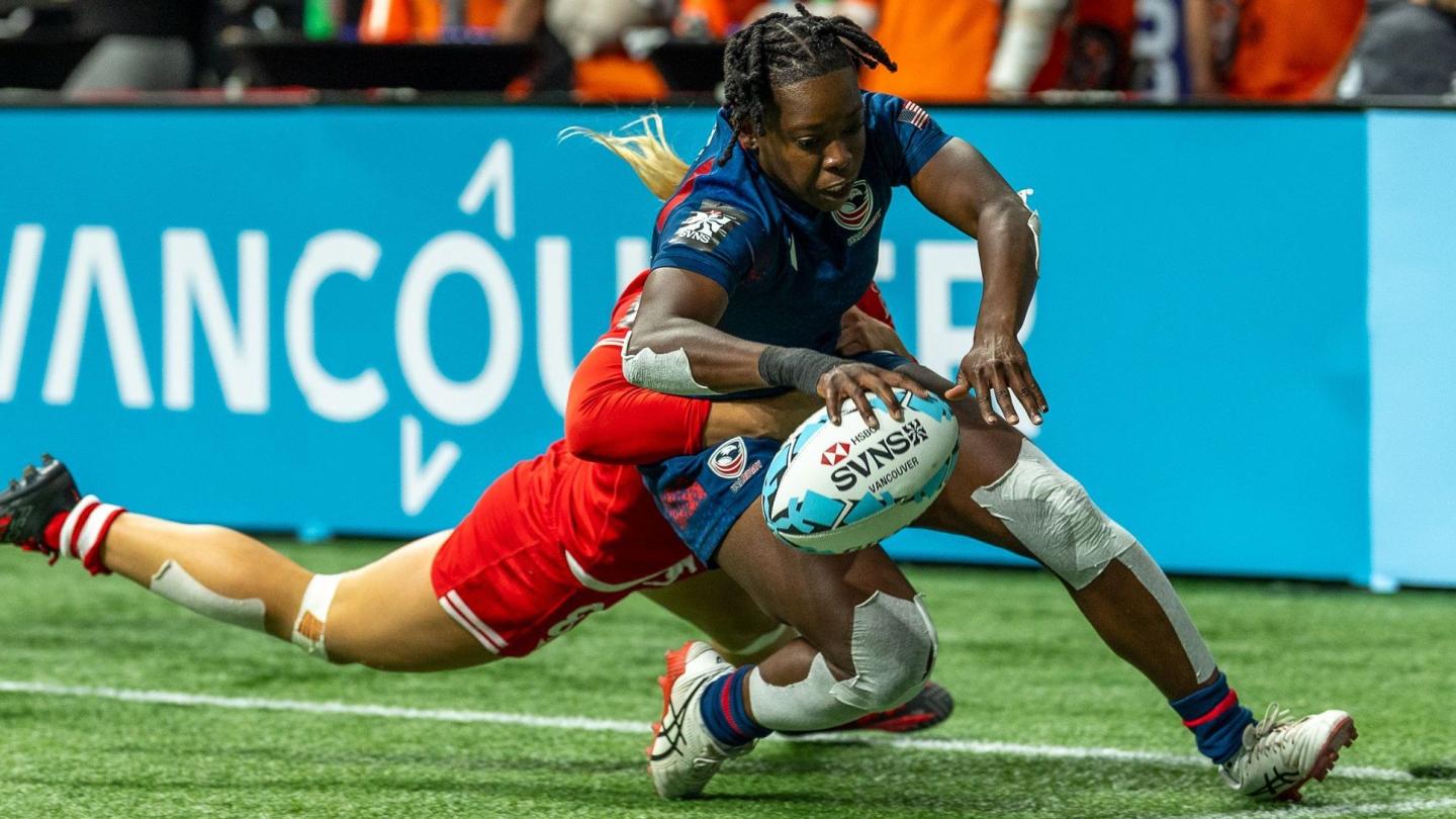 Su Adegoke manages to get this ball down for the try against Canada at the 2026 Vancouver 7s. Photo Alex Ho for World Rugby.