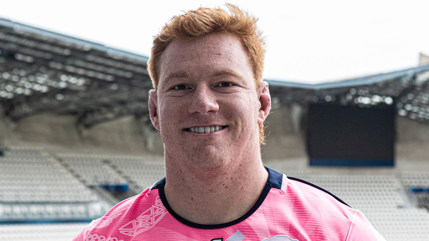 Jack Iscaro for Stade Francais.