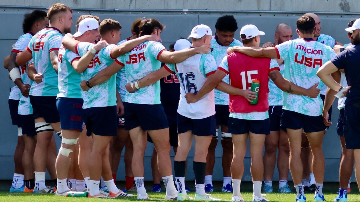 USA Men's Eagles huddle up during training in Colorado.