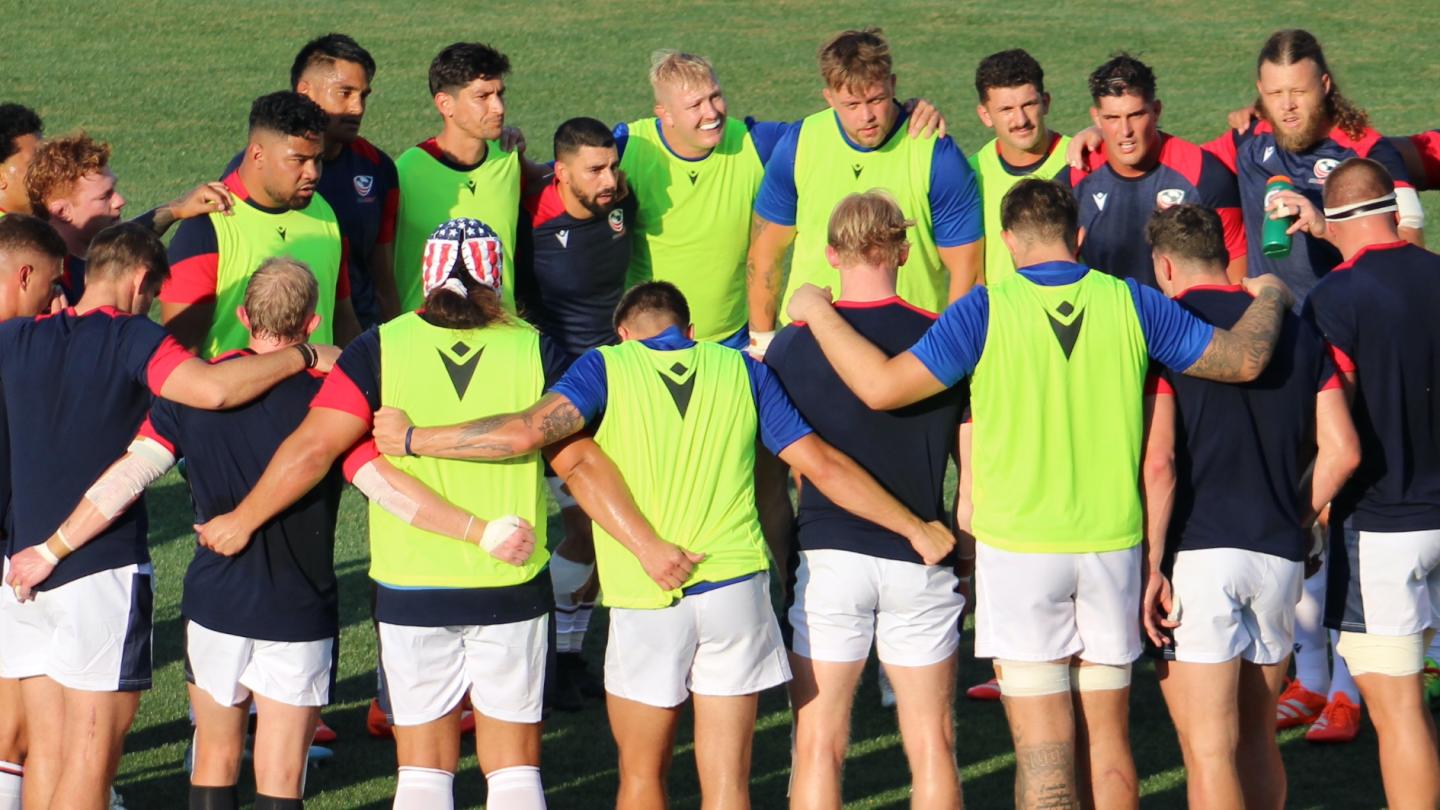 USA players huddle up before their test match with Belgium, summer 2025. Photo Alex Goff.