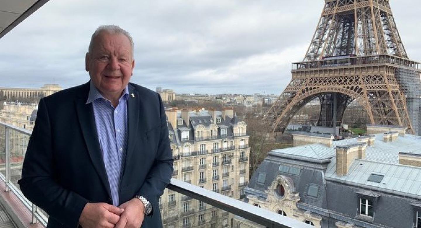 bill beaumont paris