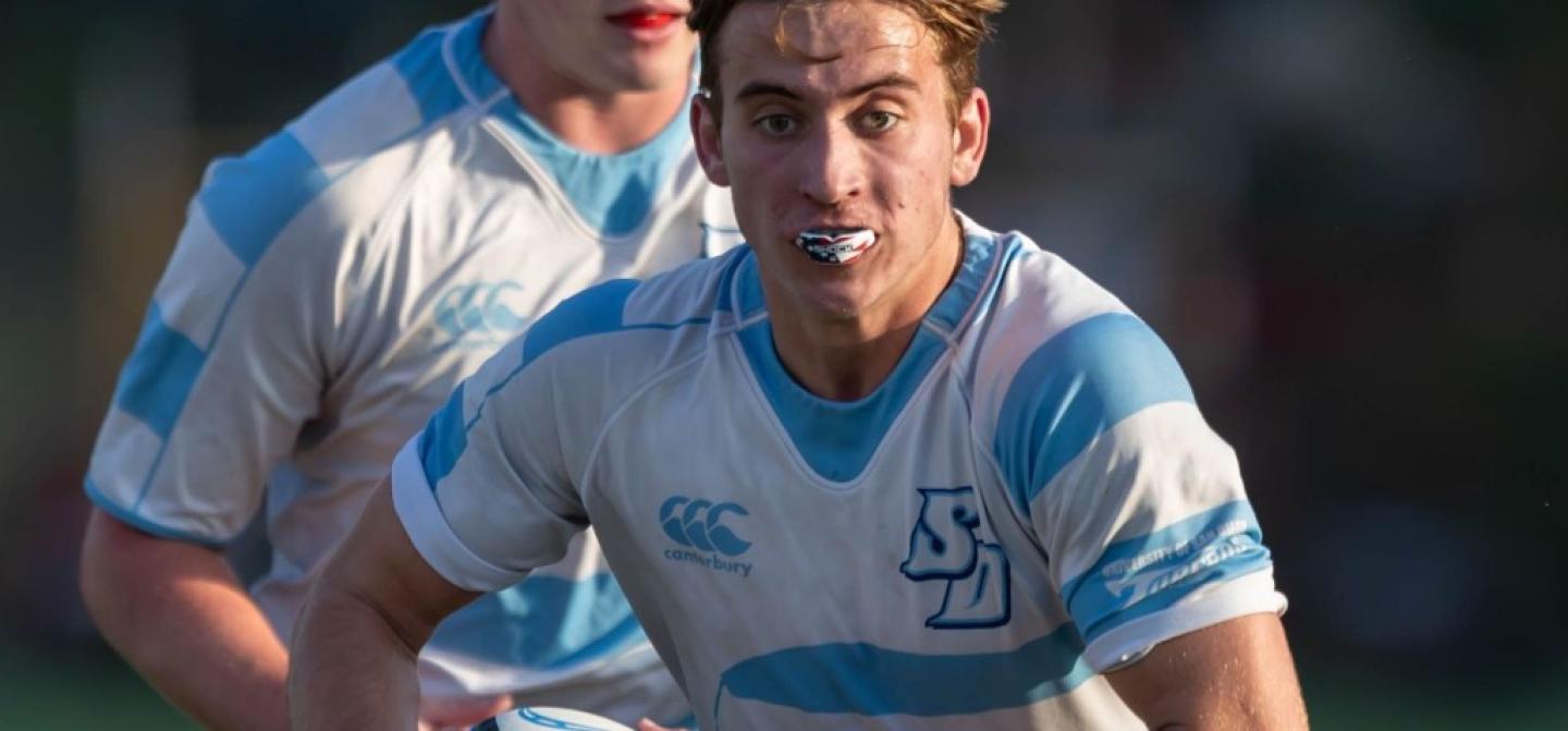 joey shenton  flanker and man of the match usd 2022 david freker