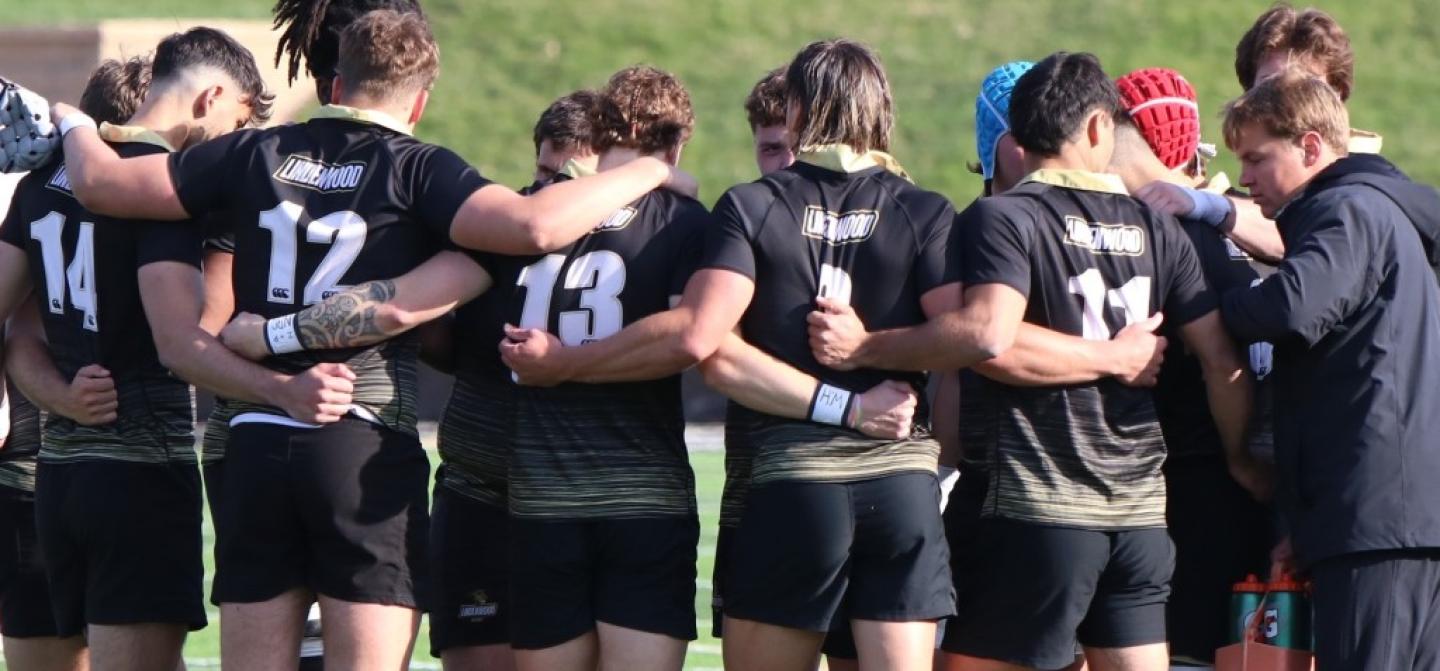lindenwood huddle 2024 todd lunow 0