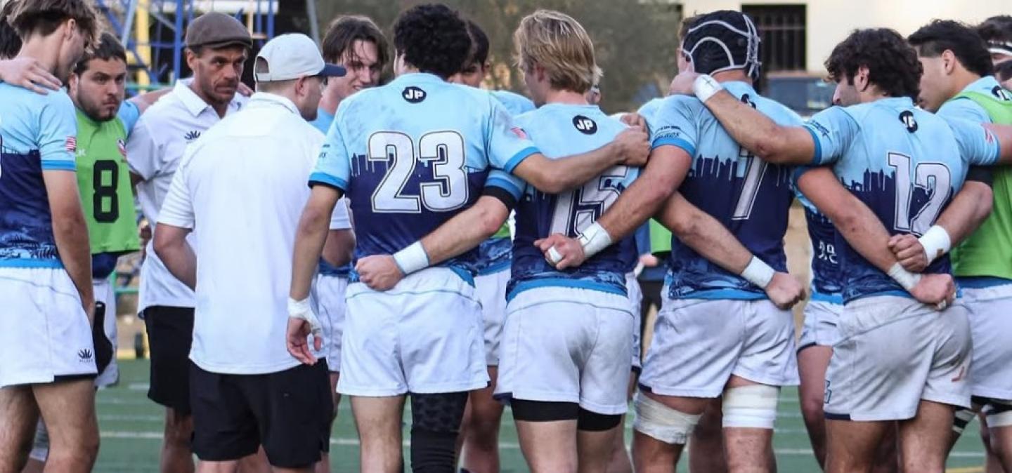 usd huddle sam puentes photo